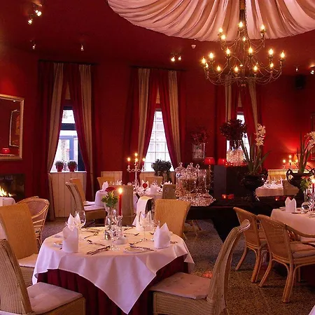 Ahauser Hotel 4*